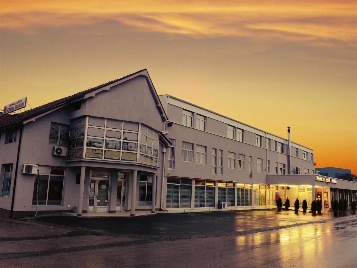 Guesthouse Dokic Leskovac  Esterno foto